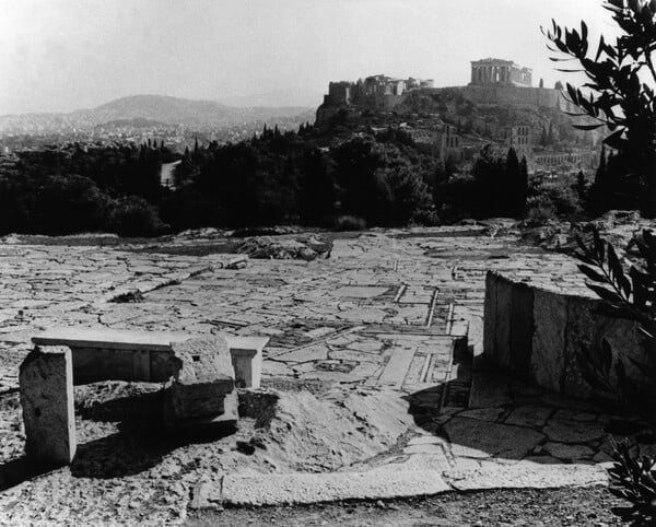 O Δήμoς Αθηναίων ξεκινάει την αποκατάσταση των έργων του Δημήτρη Πικιώνη