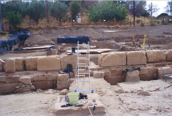 Σπουδαία ανακάλυψη στην Εύβοια: Βρέθηκε ο χαμένος ναός της Αρτέμιδος στην Αμάρυνθο