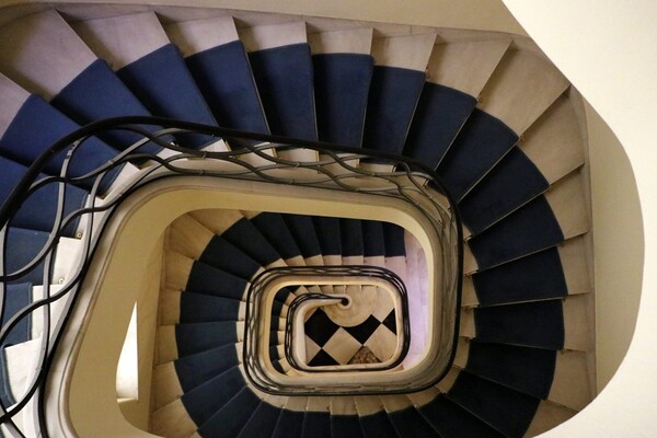Οι πιο όμορφες σκάλες της Αθήνας (και όχι μόνο)