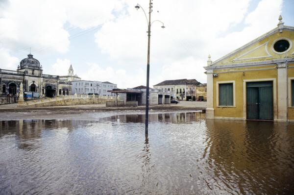 Cachoeira (Bahia). Μετά τις πλημμύρες.