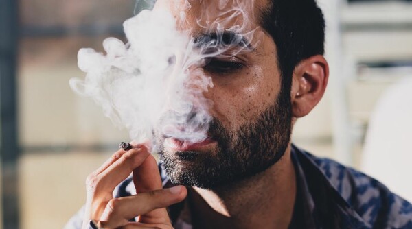 Αλλάζουν τελικά οι Έλληνες; Τι συμβαίνει για πρώτη φορά με το κάπνισμα στη χώρα μας
