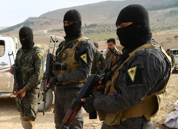 Οι Κούρδοι αντάρτες ορκίζονται να γίνουν εφιάλτης για τους Τούρκους στην Αφρίν