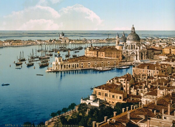 Σπάνιες φωτογραφίες της Βενετίας του 19ου αιώνα, πριν την επέλαση των τουριστών