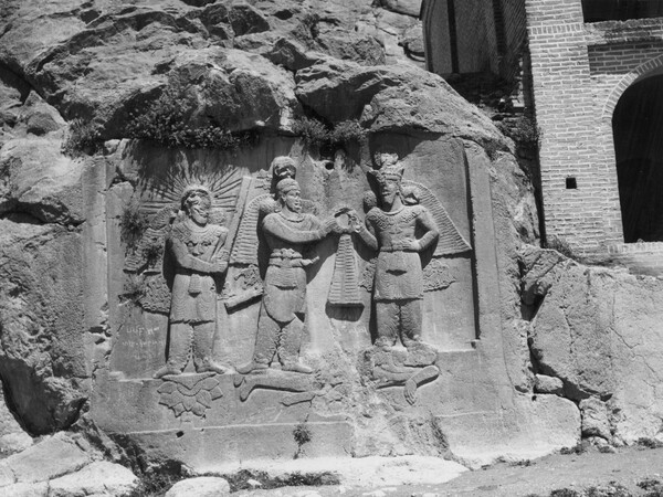 «Οι Πέρσες»: Η αξιοθαύμαστη ιστορία του περσικού πολιτισμού από την αρχαιότητα μέχρι σήμερα