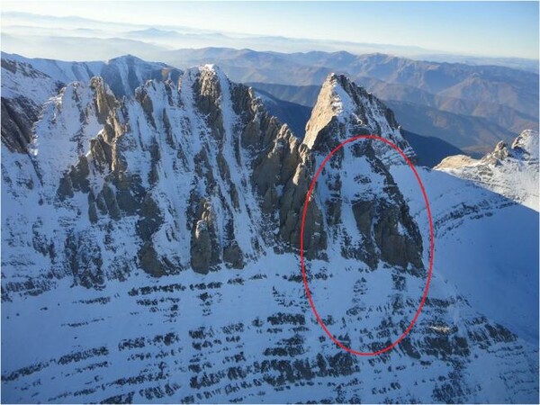 Όλυμπος: Επιχείρηση διάσωσης σοβαρά τραυματισμένης γυναίκας σε υψόμετρο 2.800 μέτρων