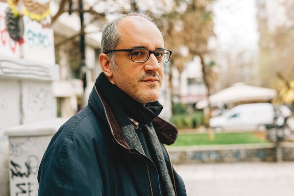 Τάσος Ζαφειριάδης: Θέλω να καταγράψω τη μόνιμη δυστυχία του ανθρώπου με φόντο την Ιστορία του τόπου