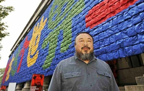 Ο Ai Weiwei για τη γνώριμη μνήμη της απομόνωσης: «Ο κορωνοϊός ενίσχυσε τον απολυταρχισμό της Κίνας»