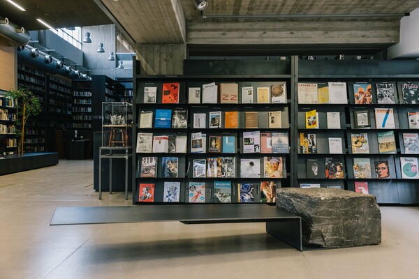 Βιβλιοθήκη ΑΣΚΤ: Η μεγαλύτερη εκπαιδευτική και ερευνητική βιβλιοθήκη τέχνης