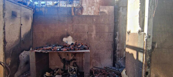 Φωτιά στη Σχολή Καλών Τεχνών στους Ψαράδες Πρεσπών - Καταστράφηκε ο δεύτερος όροφος