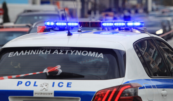 Αλεξανδρούπολη: Εντοπίστηκαν μετανάστες σε ρυμουλκά φορτηγών - Τρεις συλλήψεις