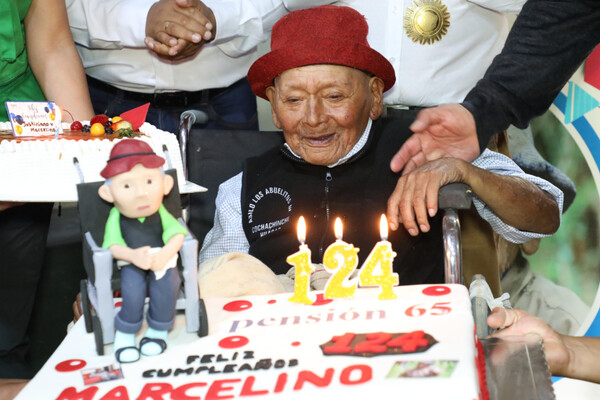 Ένας 124χρονος Περουβιανός διεκδικεί τον τίτλο του γηραιότερου ανθρώπου στον κόσμο