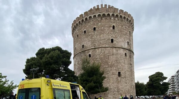 Θεσσαλονίκη: Αυτοκτονία δείχνουν τα στοιχεία για την πτώση του 34χρονου από τον Λευκό Πύργο