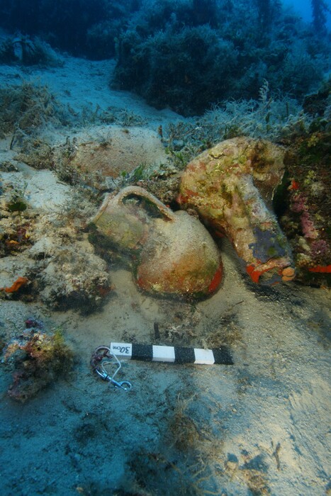 Δεκάδες αρχαία ναυάγια και εντυπωσιακά ευρήματα στο αρχιπέλαγος της Ικαρίας