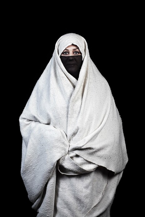 Τα όμορφα πορτρέτα Μαροκινών της Leila Alaoui