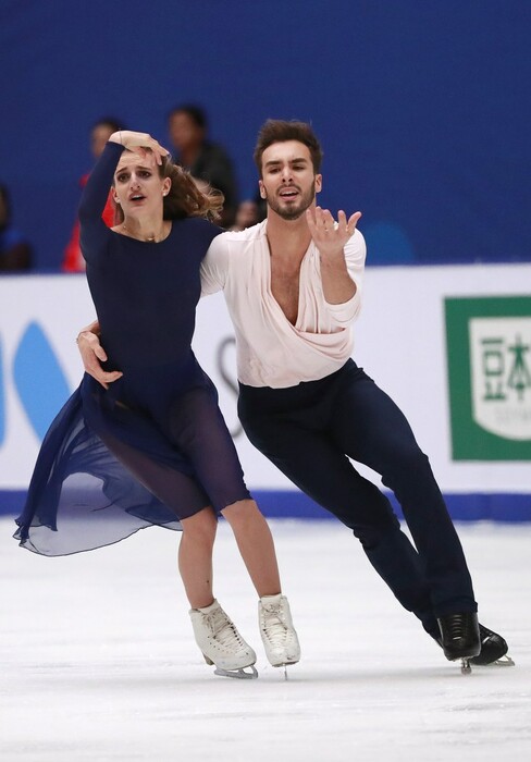 Παγκόσμιο ρεκόρ για την Παπαδάκη και τον Σιζερόν - Δείτε τον μαγικό χορό τους στον πάγο