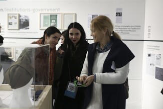 GR80s: 30 φωτογραφίες από τα εγκαίνια της έκθεσης στην Τεχνόπολη