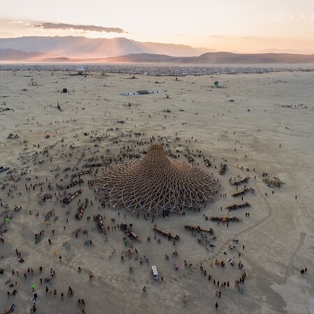 ΕΣΩ 2023: Γεύση από Burning Man στην κορυφαία εκδήλωση αρχιτεκτονικής και design της Αθήνας