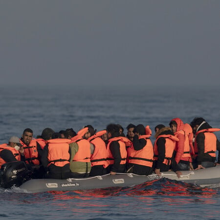 Τυνησία: Βυθίστηκε σκάφος με μετανάστες - Τουλάχιστον 10 αγνοούμενοι, ένας νεκρός
