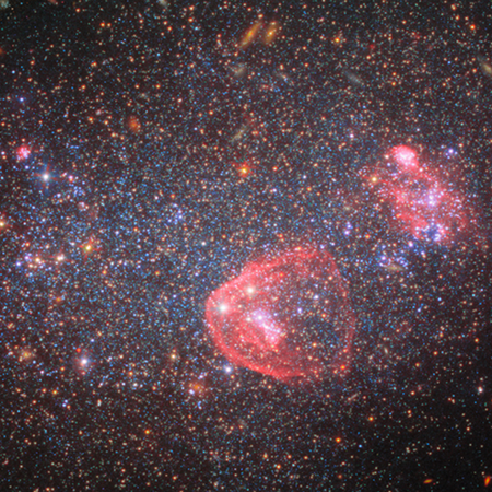 Το διαστημικό τηλεσκόπιο Hubble της NASA παρουσίασε μια γιορτινή σφαίρα αστεριών