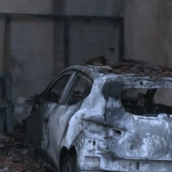 Θεσσαλονίκη: Τρία αυτοκίνητα και ένα σπίτι κάηκαν τα ξημερώματα στον Λαγκαδά