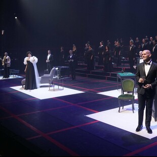 Άνοιξε η όπερα της Μαδρίτης: Χορωδία με αποστάσεις 2 μέτρων στην Τραβιάτα